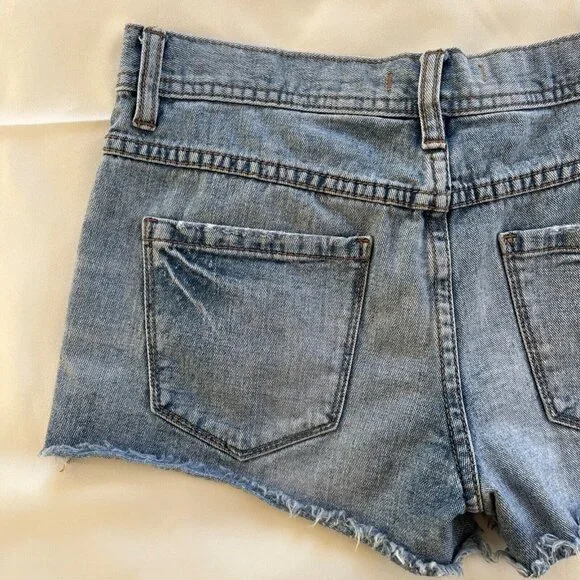 FREE PEOPLE Denim Shorts Womens Sz W 26 Blue Daisy Dukes Distressed Jean Summer - Picture 9 of 16